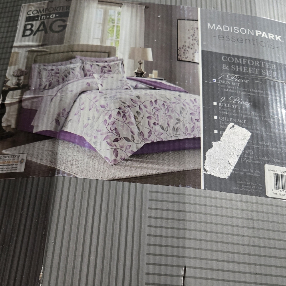 Comforter set